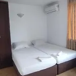 Къща за гости РАВДА Гостьовий будинок 3*