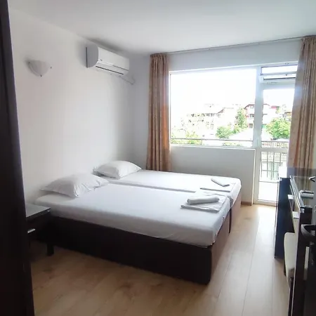 Vendégház Къща За Гости Равда 3*