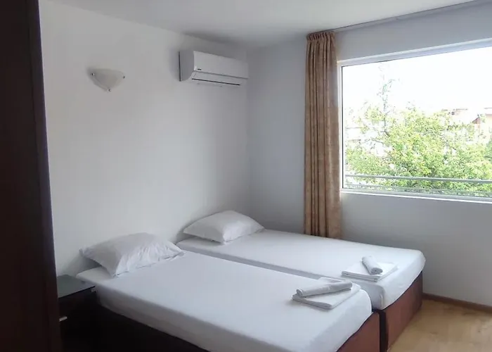 Vendégház Къща За Гости Равда 3*