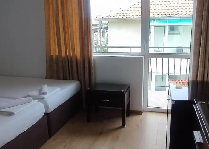 Vendégház Къща За Гости Равда