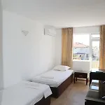 Къща За Гости Равда Guest house Ravda