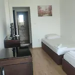 Къща За Гости Равда 3* Ravda